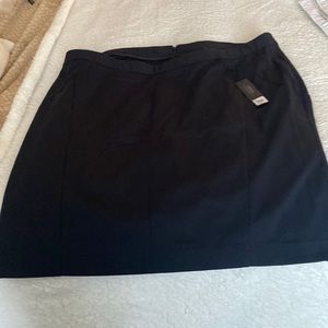 NWT Lane Bryant woman’s pencil skirt size 26.